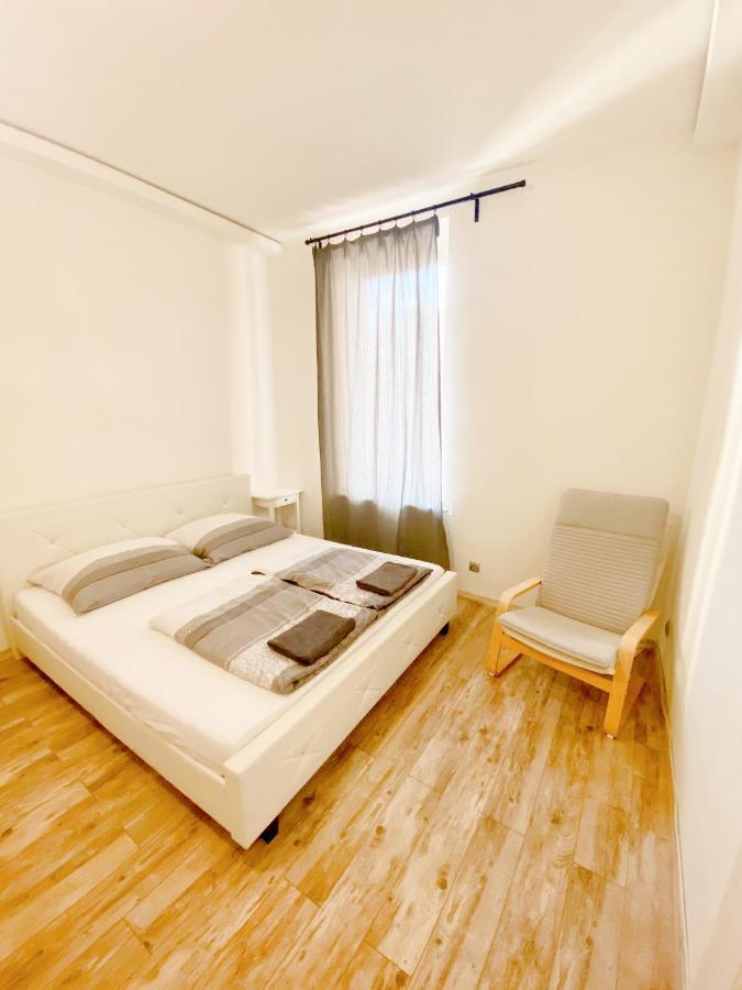 Luxury Apartment In The Centre Ac Parking Garden ブダペスト エクステリア 写真
