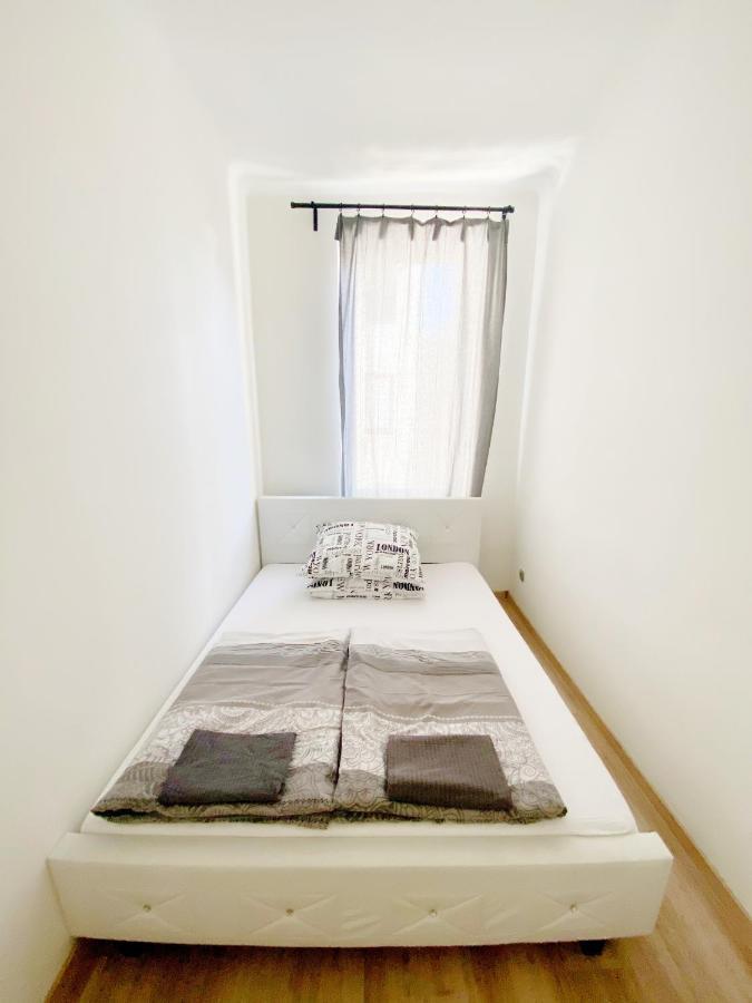 Luxury Apartment In The Centre Ac Parking Garden ブダペスト エクステリア 写真